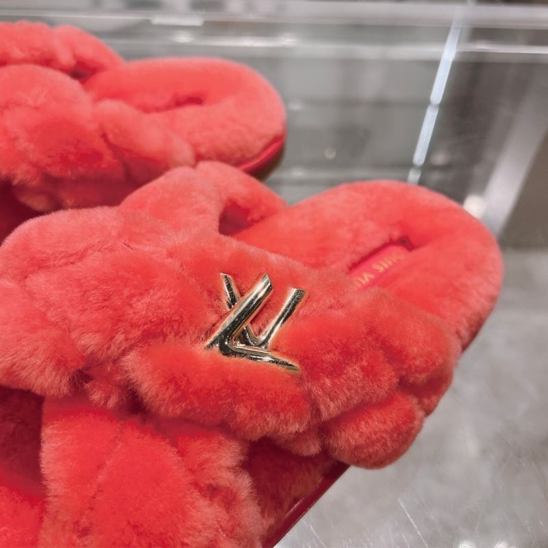 Louis Vuitton Slippers